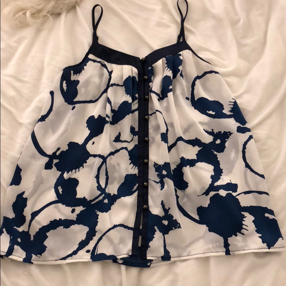 Float tank top